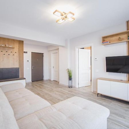 Apartament Creamy Wood Haven Oradea Zewnętrze zdjęcie