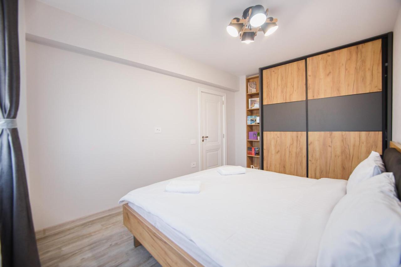 Apartament Creamy Wood Haven Oradea Zewnętrze zdjęcie