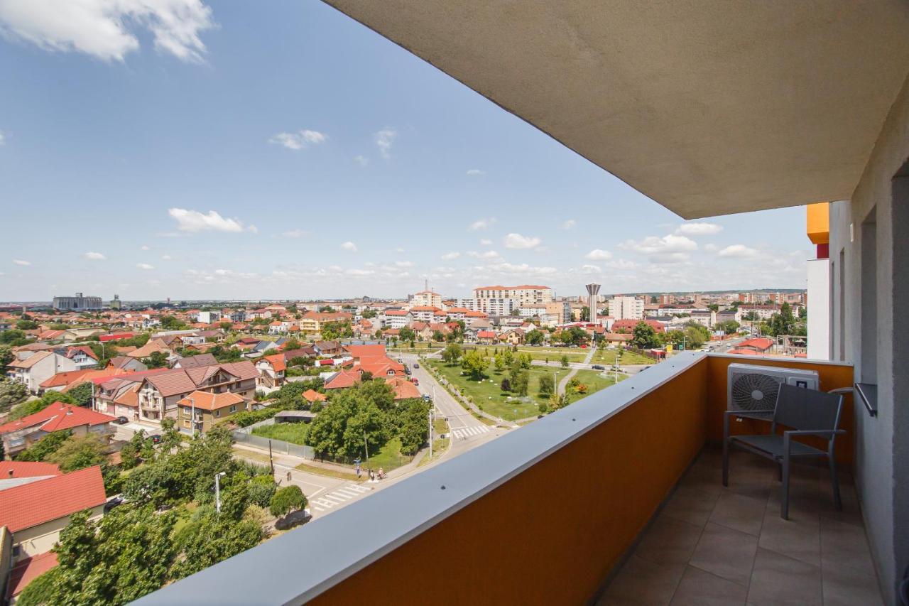 Apartament Creamy Wood Haven Oradea Zewnętrze zdjęcie