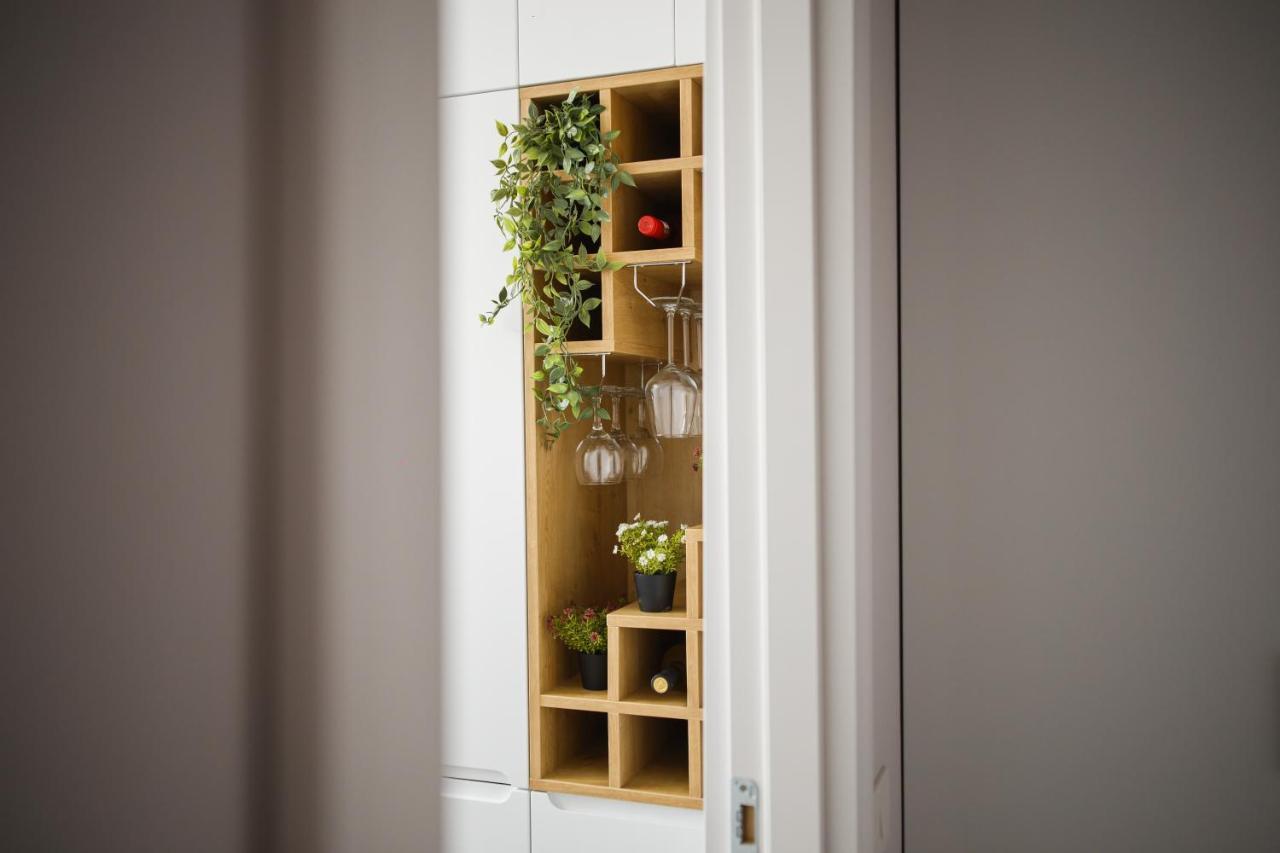 Apartament Creamy Wood Haven Oradea Zewnętrze zdjęcie